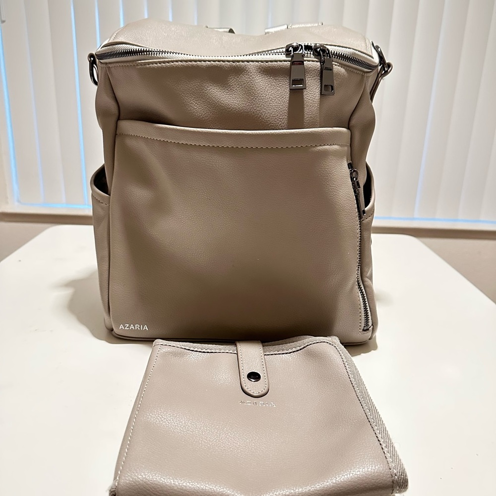 Azaria le mere full size